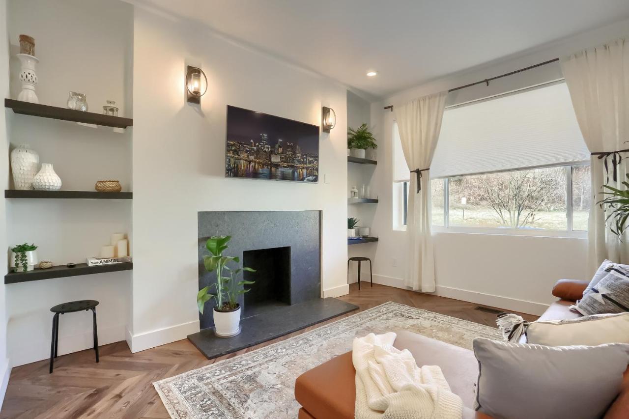 Newly Renovated Victorian Gem Perfect Space For Family Vacations! بيتسبرغ المظهر الخارجي الصورة