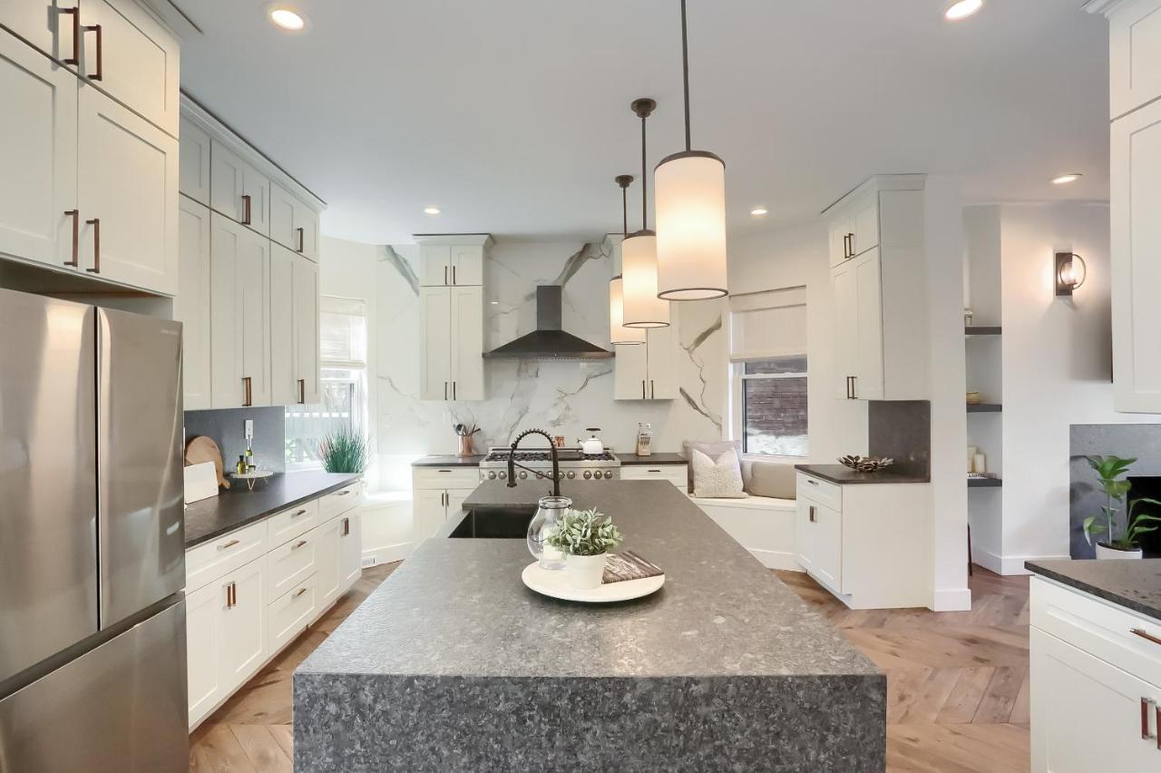 Newly Renovated Victorian Gem Perfect Space For Family Vacations! بيتسبرغ المظهر الخارجي الصورة