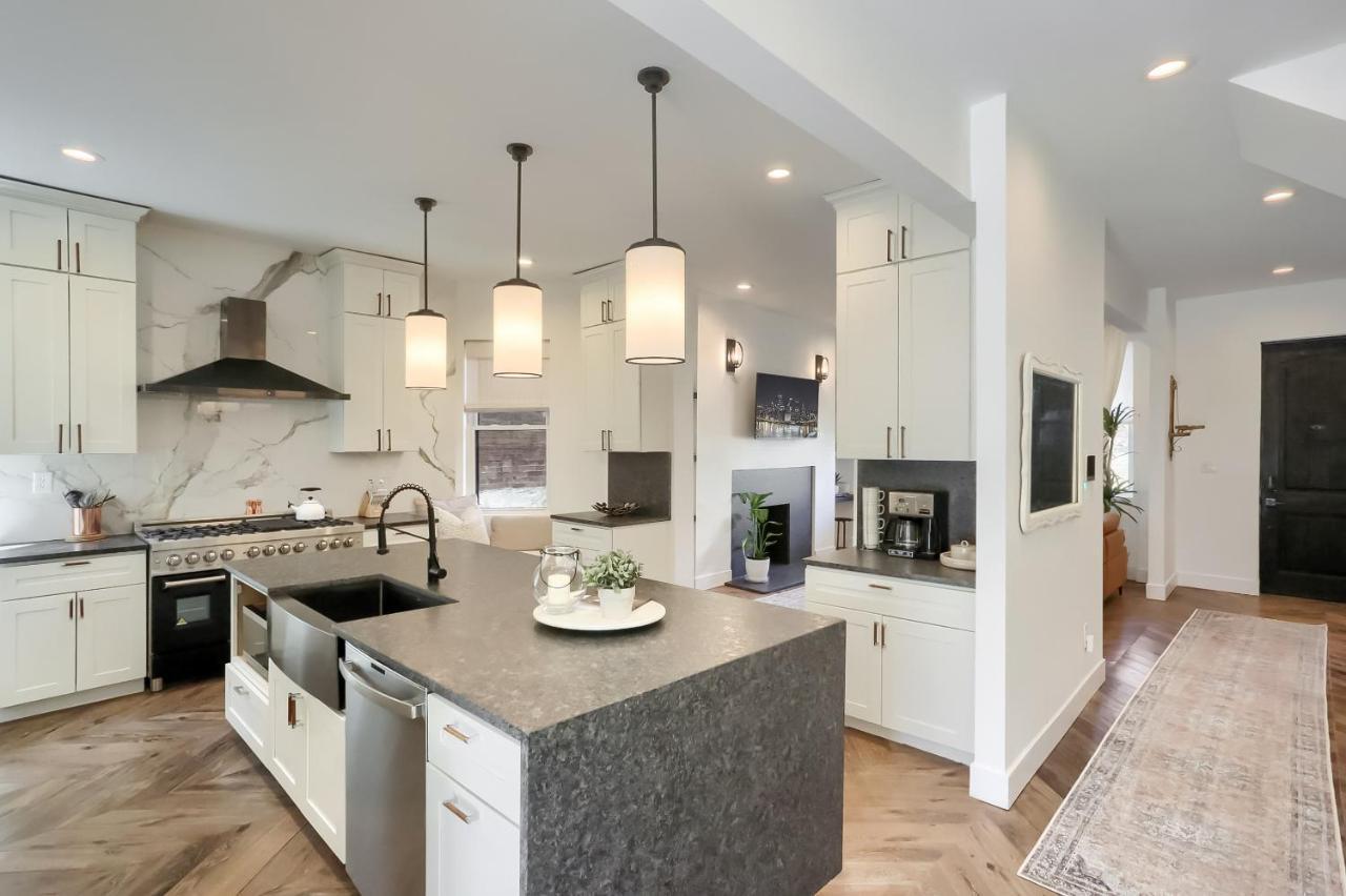 Newly Renovated Victorian Gem Perfect Space For Family Vacations! بيتسبرغ المظهر الخارجي الصورة