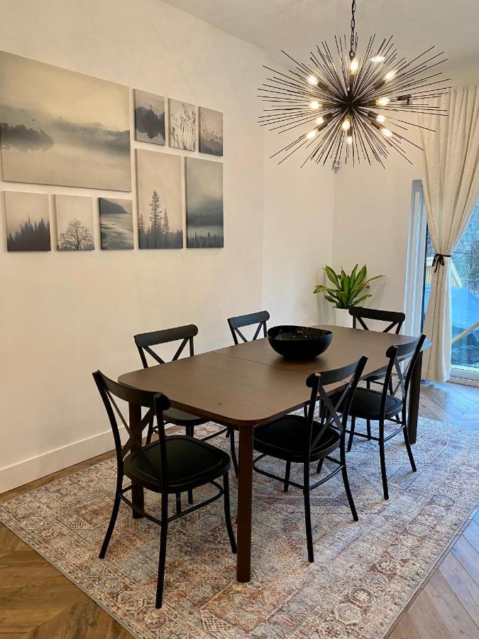 Newly Renovated Victorian Gem Perfect Space For Family Vacations! بيتسبرغ المظهر الخارجي الصورة