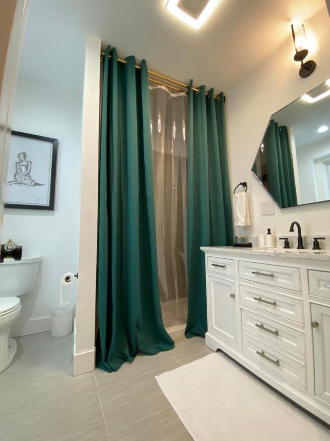 Newly Renovated Victorian Gem Perfect Space For Family Vacations! بيتسبرغ المظهر الخارجي الصورة